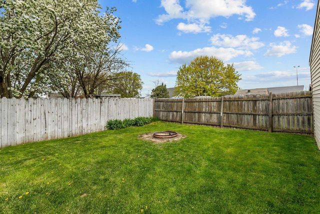 226 GRUENWALD AVENUE, Neenah, WI 54956