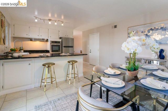 410 Fensalir Ave, Pleasant Hill, CA 94523