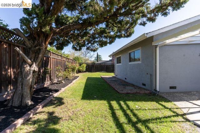 410 Fensalir Ave, Pleasant Hill, CA 94523