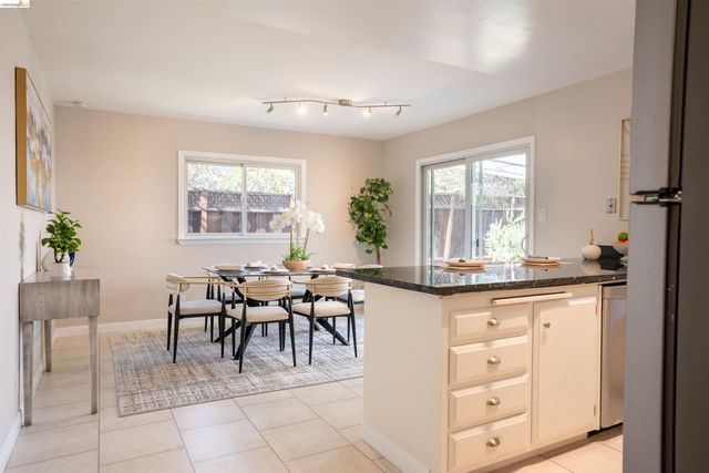 410 Fensalir Ave, Pleasant Hill, CA 94523