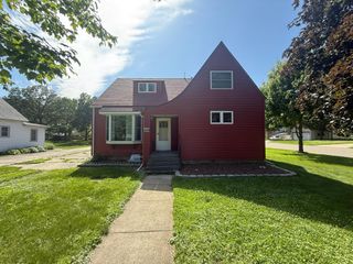 400 S Swift Avenue, Litchfield, MN 55355