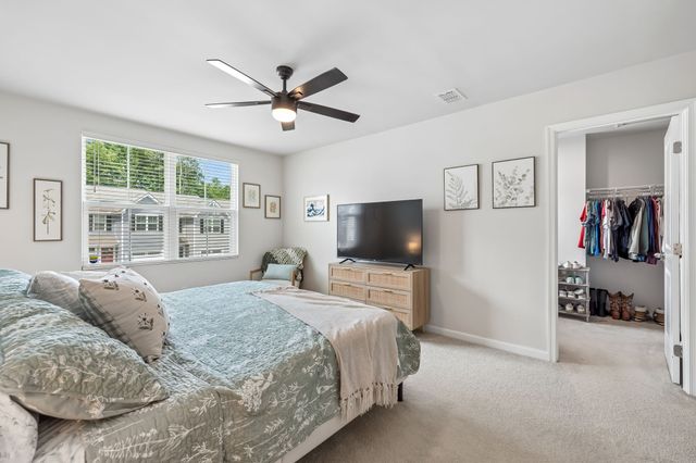 726 Cottoncloud Dr, Lebanon, TN 37090