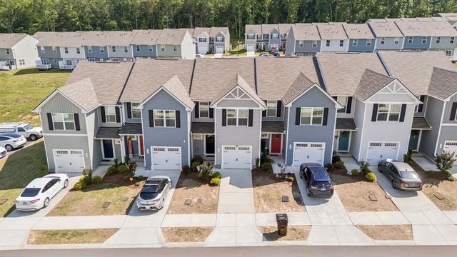 726 Cottoncloud Dr, Lebanon, TN 37090
