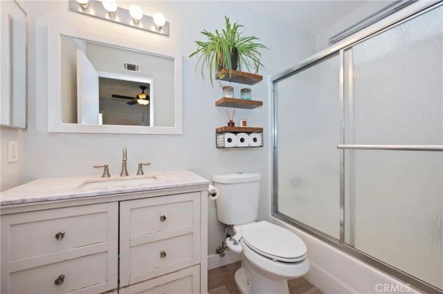28679 Strathmore, Highland, CA 92346