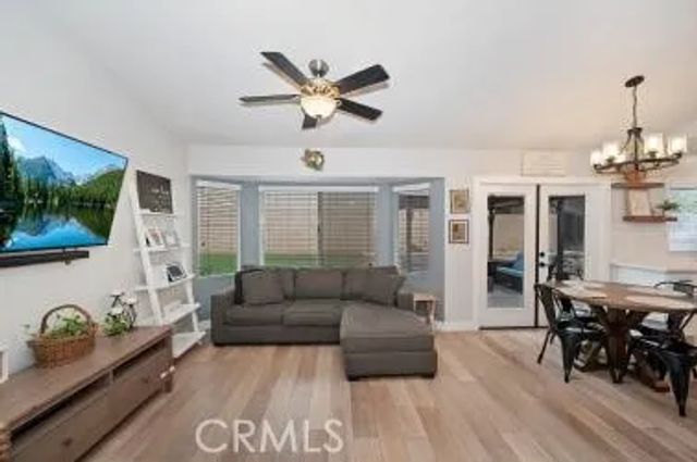 28679 Strathmore, Highland, CA 92346