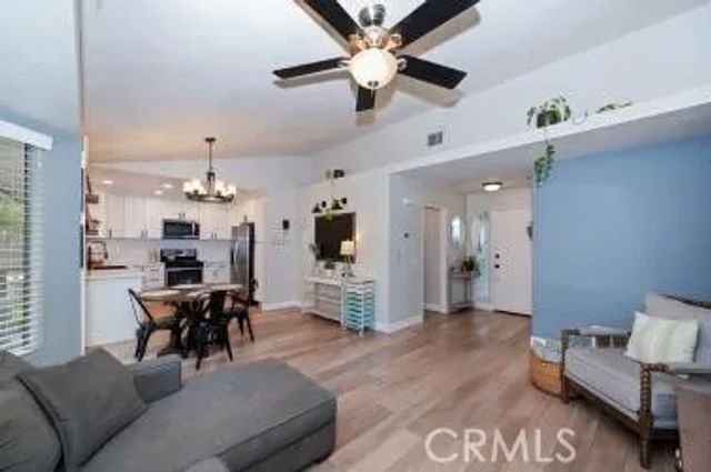28679 Strathmore, Highland, CA 92346