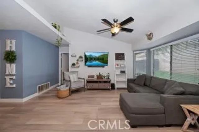 28679 Strathmore, Highland, CA 92346
