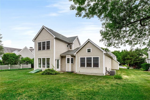 200 Wickford Point Road, North Kingstown, RI 02852