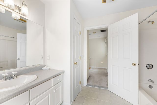 200 Wickford Point Road, North Kingstown, RI 02852