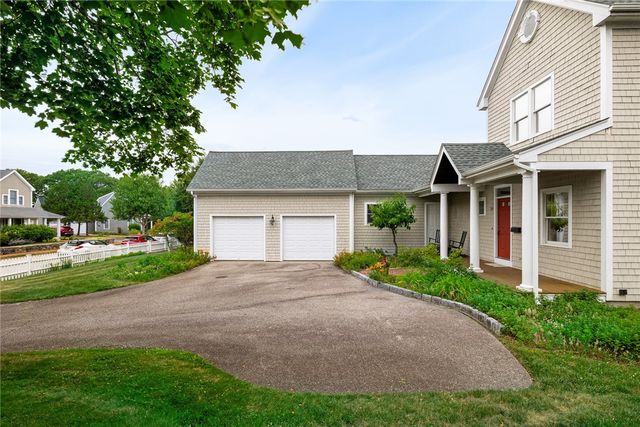 200 Wickford Point Road, North Kingstown, RI 02852