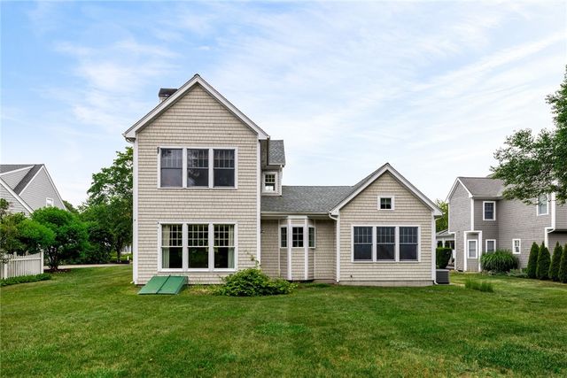 200 Wickford Point Road, North Kingstown, RI 02852