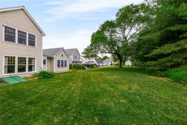 200 Wickford Point Road, North Kingstown, RI 02852