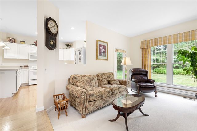 200 Wickford Point Road, North Kingstown, RI 02852