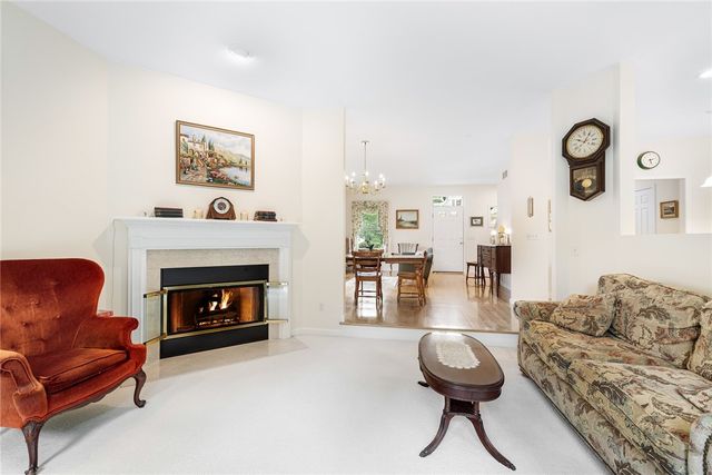 200 Wickford Point Road, North Kingstown, RI 02852