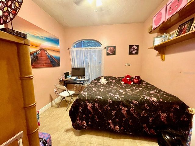 2314 KINGS CREST ROAD, Kissimmee, FL 34744