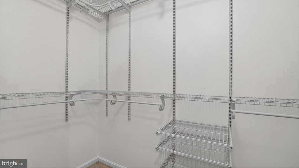 Image 45 of property listing at 328 GREENRIDGE DR, Dunkirk, MD 20754