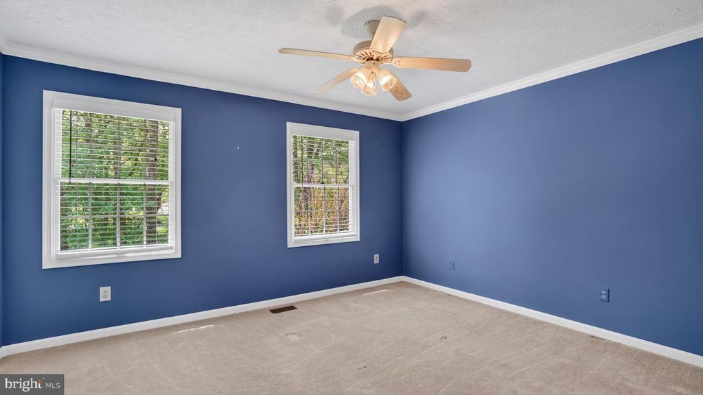 Image 59 of property listing at 328 GREENRIDGE DR, Dunkirk, MD 20754