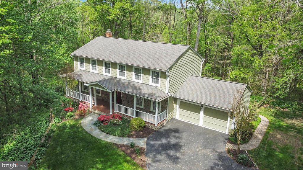 Image 82 of property listing at 328 GREENRIDGE DR, Dunkirk, MD 20754