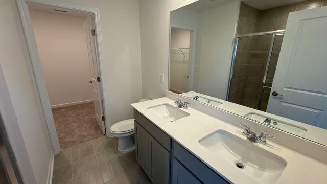 4174 Lively St, Columbia, TN 38401