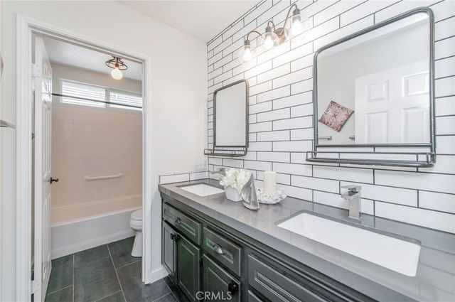 28 Plateau, Aliso Viejo, CA 92656