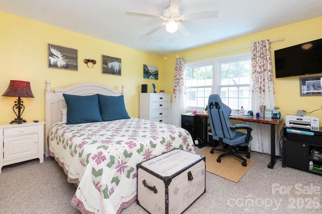 405 Southway Garden Road, Arden, NC 28704