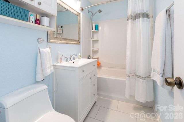 405 Southway Garden Road, Arden, NC 28704
