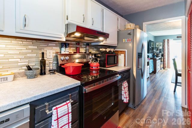 405 Southway Garden Road, Arden, NC 28704