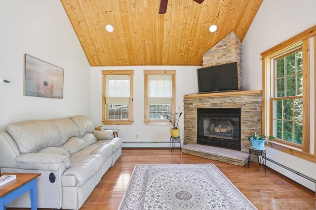 32 Sandy Pond Rd, Ayer, MA 01432
