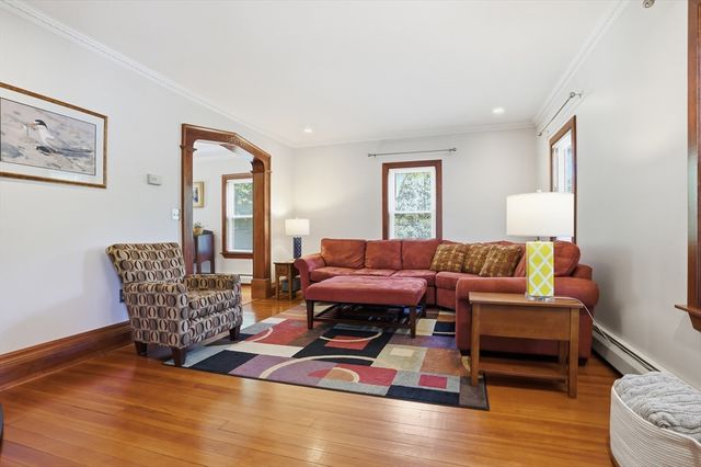 32 Sandy Pond Rd, Ayer, MA 01432