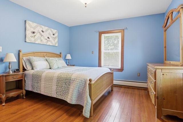 32 Sandy Pond Rd, Ayer, MA 01432