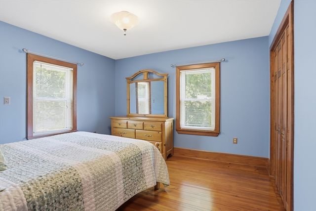 32 Sandy Pond Rd, Ayer, MA 01432