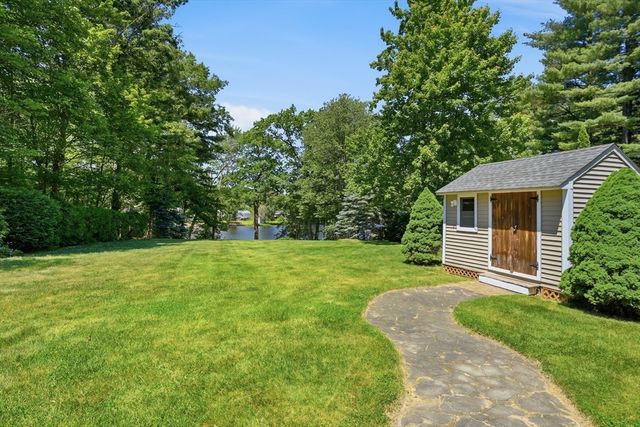 32 Sandy Pond Rd, Ayer, MA 01432