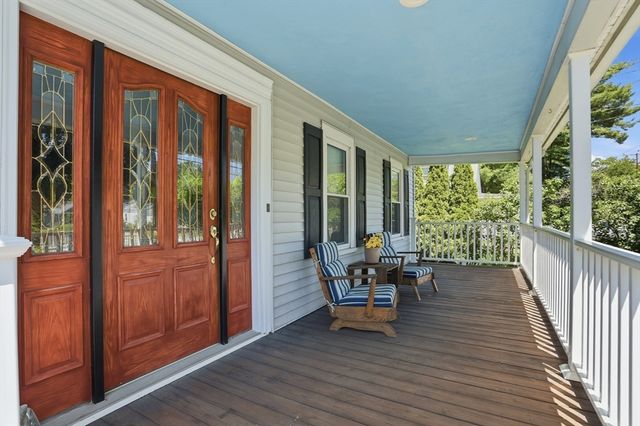 32 Sandy Pond Rd, Ayer, MA 01432