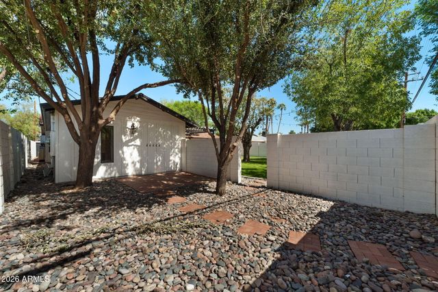 4331 E Avalon Drive, Phoenix, AZ 85018