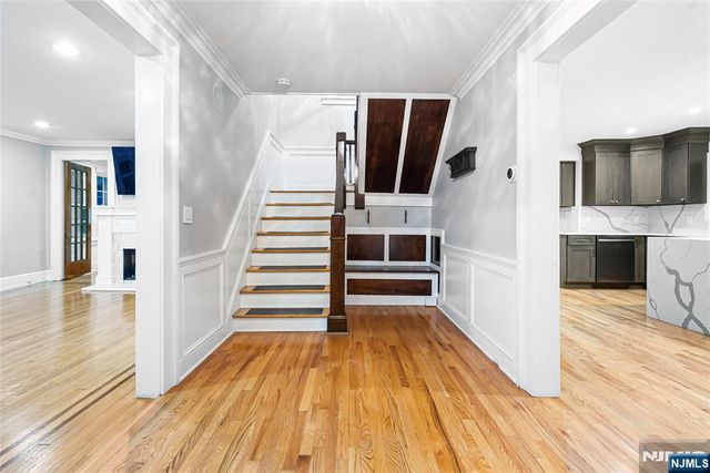 764 Goffle Road, Hawthorne, NJ 07506