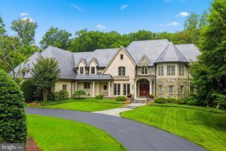 9833 AVENEL FARM DR, Potomac, MD 20854