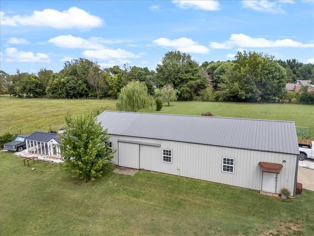 13308 Bethel Blacktop Road, Farmington, AR 72730
