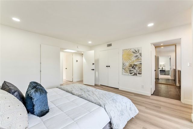 1338 Harvard C, Santa Monica, CA 90404