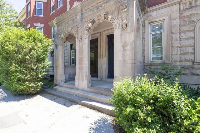 485 Washington St 3, Brookline, MA 02446