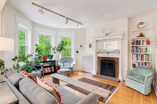 485 Washington St 3, Brookline, MA 02446