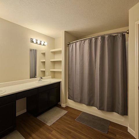 37 Road 5103, Cleveland, TX 77327