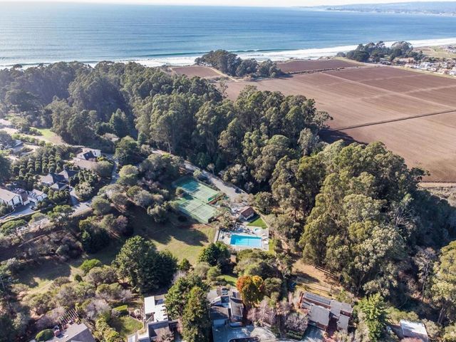 315 Camino Al Barranco, Watsonville, CA 95076