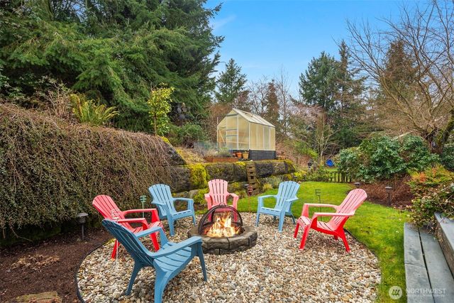 15749 142nd Place SE, Renton, WA 98058