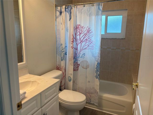 25 BISCAY LANE, Palm Coast, FL 32137