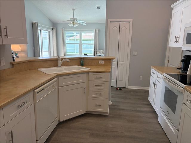 25 BISCAY LANE, Palm Coast, FL 32137