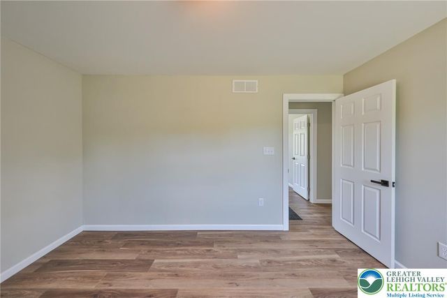 209 Terrace Drive, Chestnuthill Twp, PA 18353