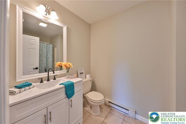 209 Terrace Drive, Chestnuthill Twp, PA 18353