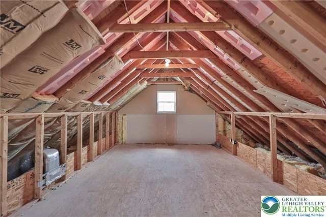 209 Terrace Drive, Chestnuthill Twp, PA 18353