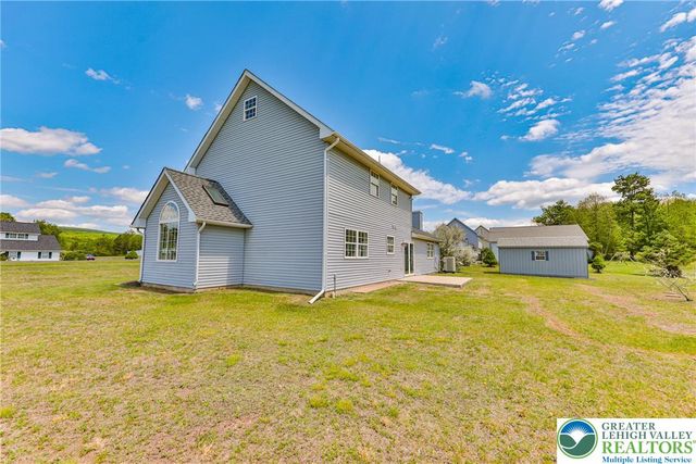209 Terrace Drive, Chestnuthill Twp, PA 18353
