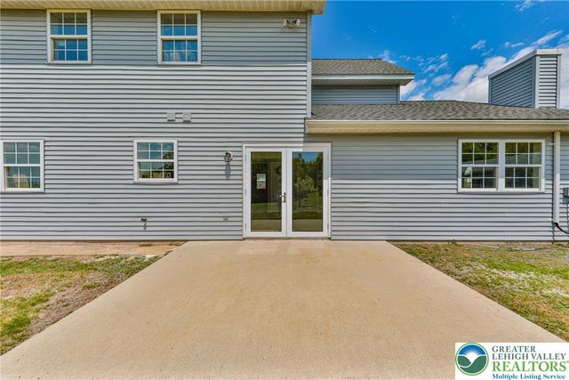 209 Terrace Drive, Chestnuthill Twp, PA 18353